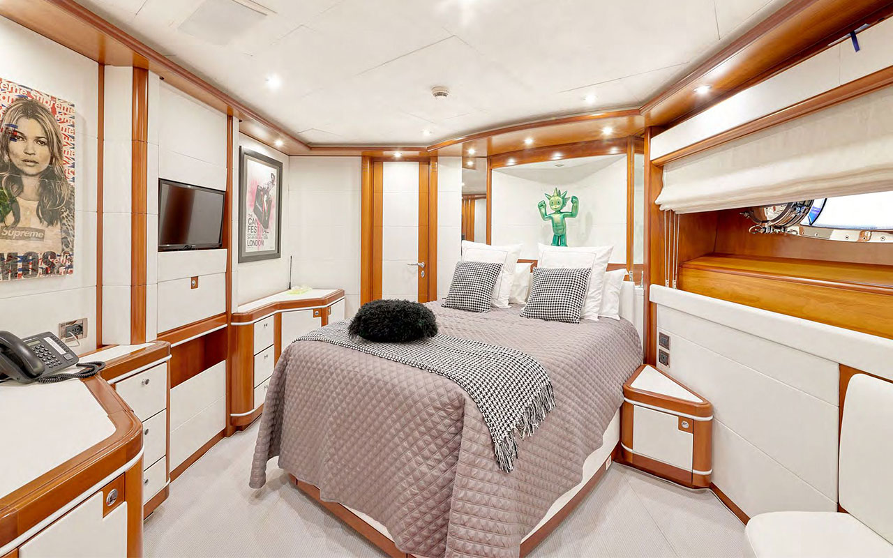 Yacht Charter Ibiza CRN 130 lower deck VIP cabin