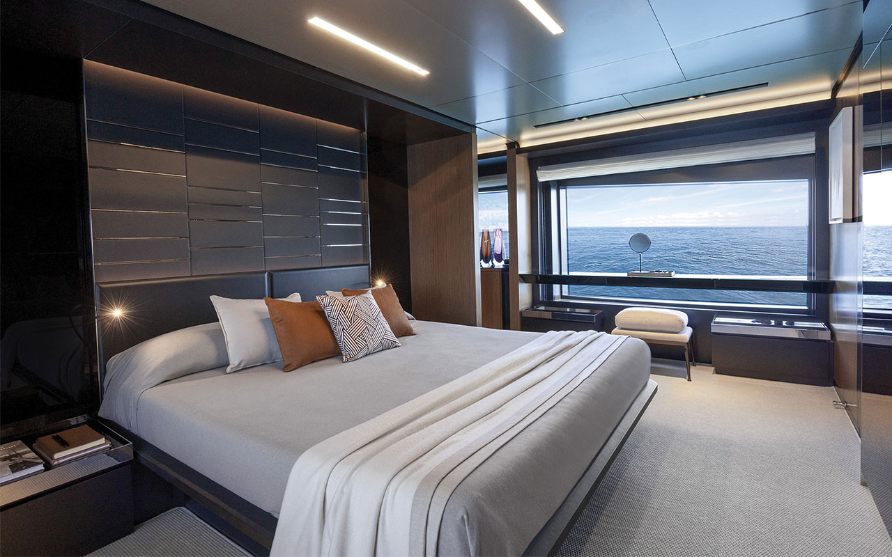 Yacht Brands Riva 102 Corsaro Super main deck master cabin