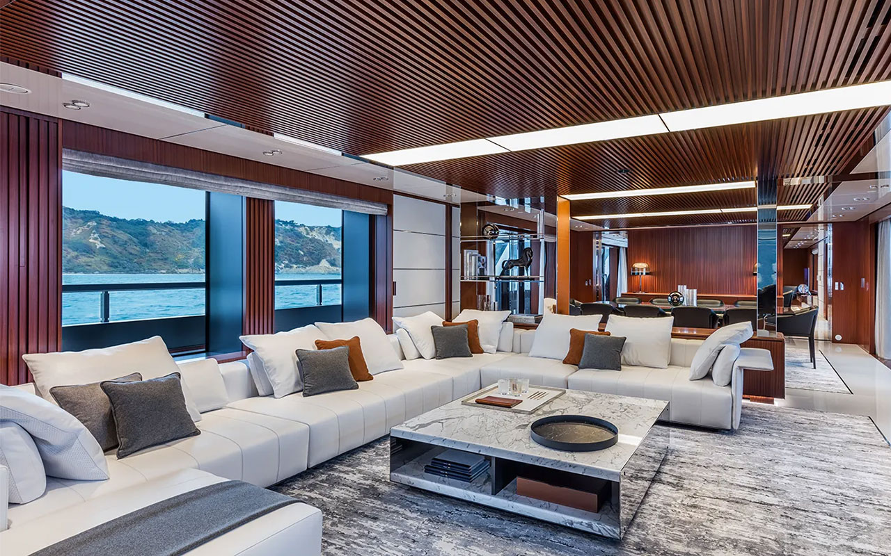 Yacht Brands Riva 50 Metri main deck lounge