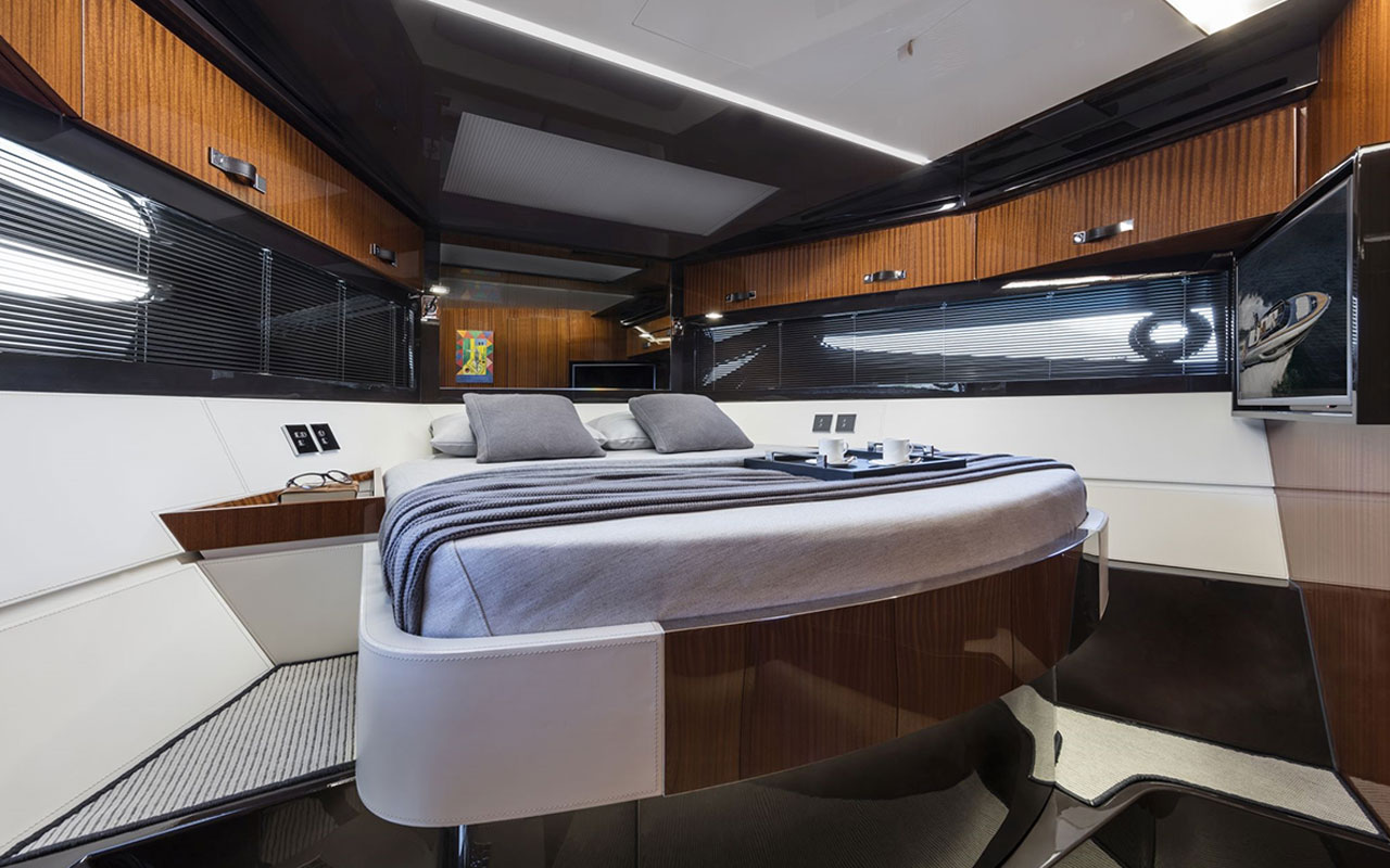 Yacht Brands Riva 56 Rivale lower deck VIP cabin