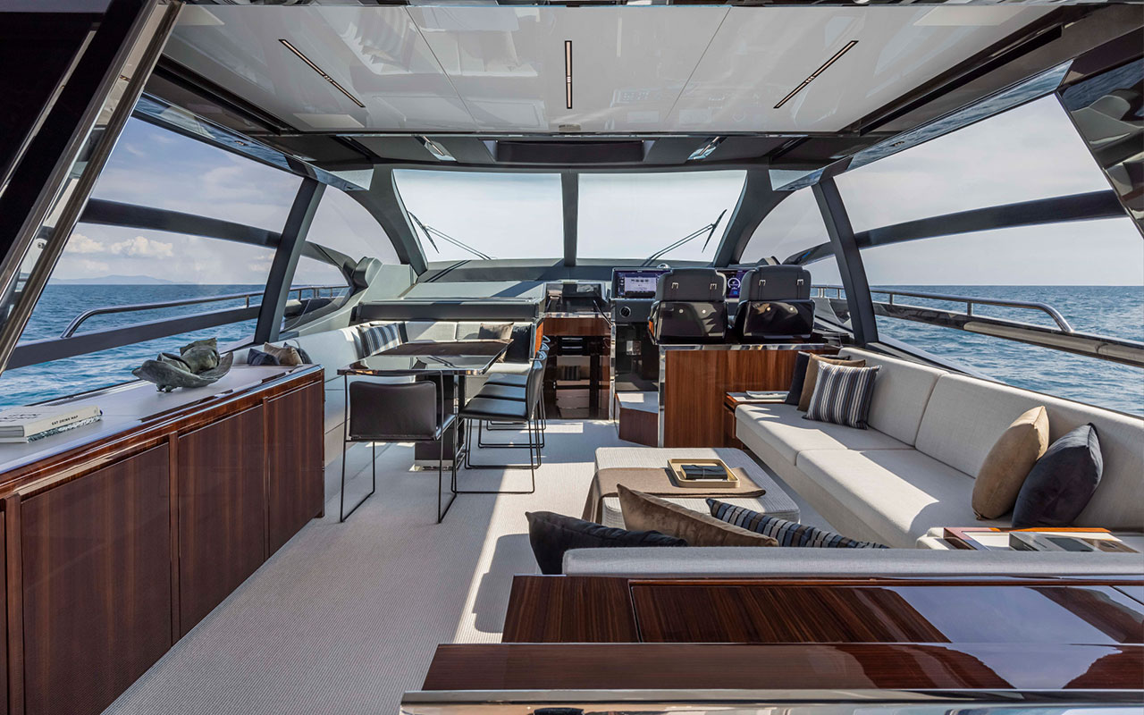 Yacht Brands Riva 76 Perseo Super main deck lounge