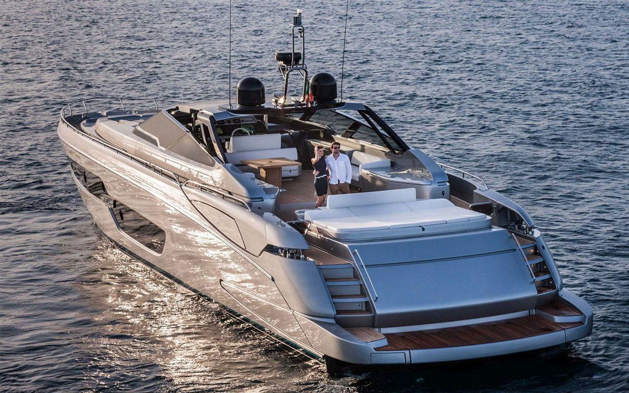 Yacht Brands Riva 88 Florida exterior