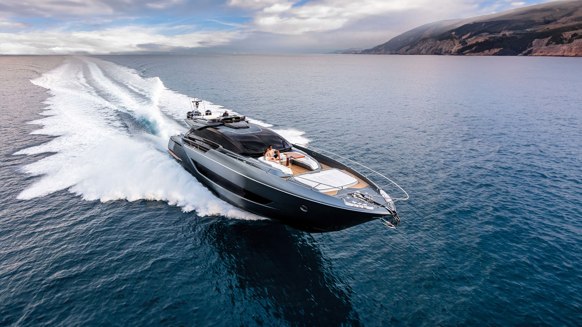 Yacht Brands Riva 88 Folgore