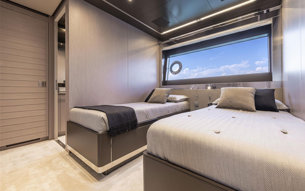 Yacht Brands Riva 90 Argo lower deck twin cabin
