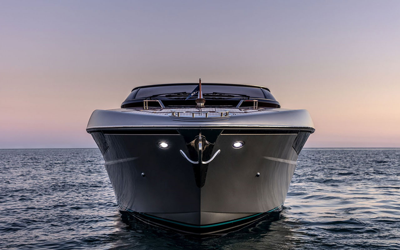 Yacht Brands Riva Dolceriva exterior