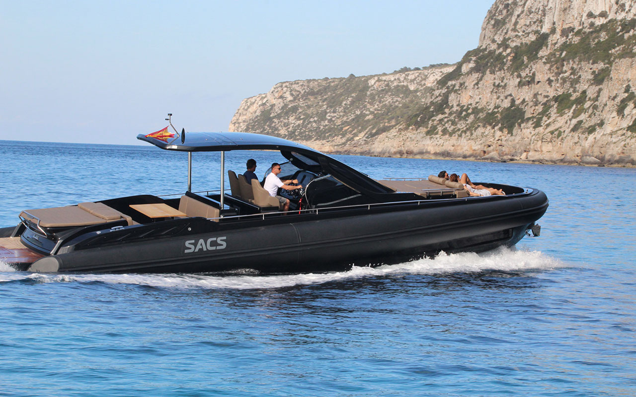 Yacht Brokerage Ibiza SACS Rebel 47 Open exterior