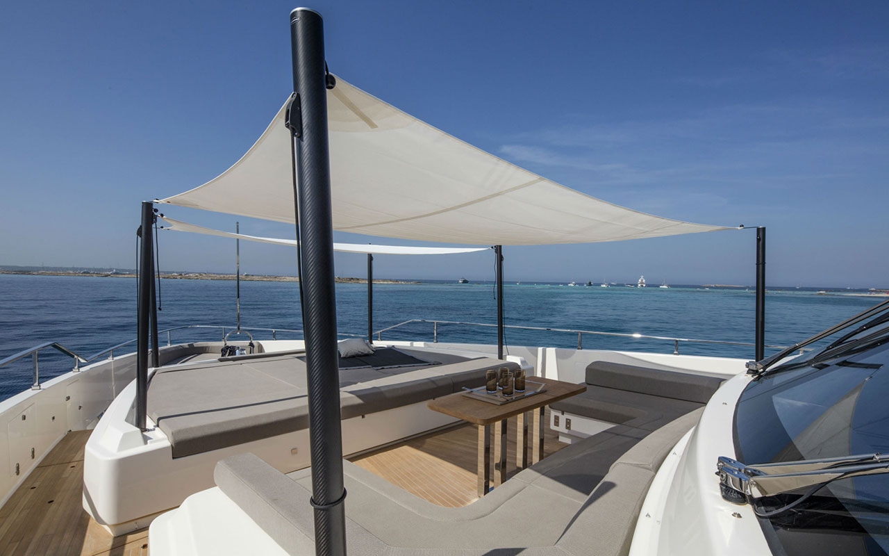 Yacht Brands Custom Line Navetta 33 cockpit bow lounge