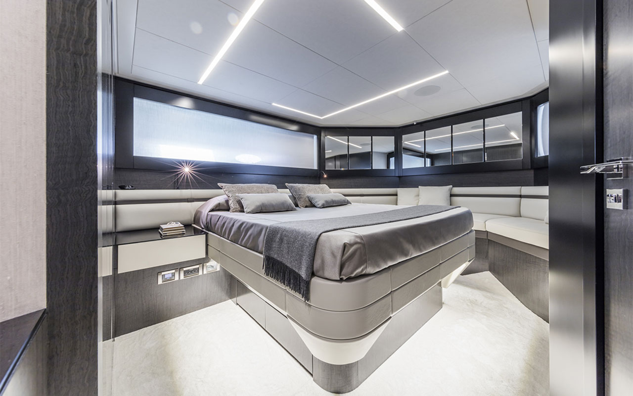 Yacht Brands Pershing 9X lower deck VIP cabin