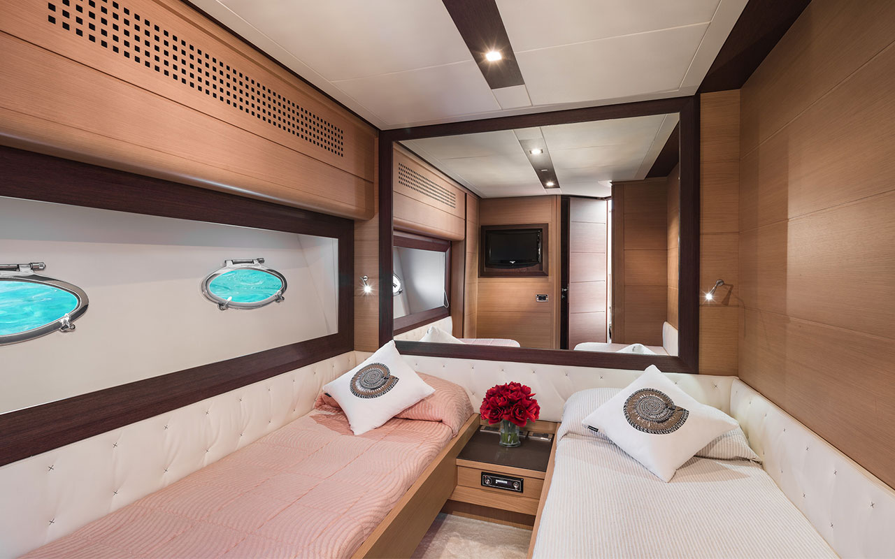 Yacht Charter Ibiza Pershing 72 twin cabin