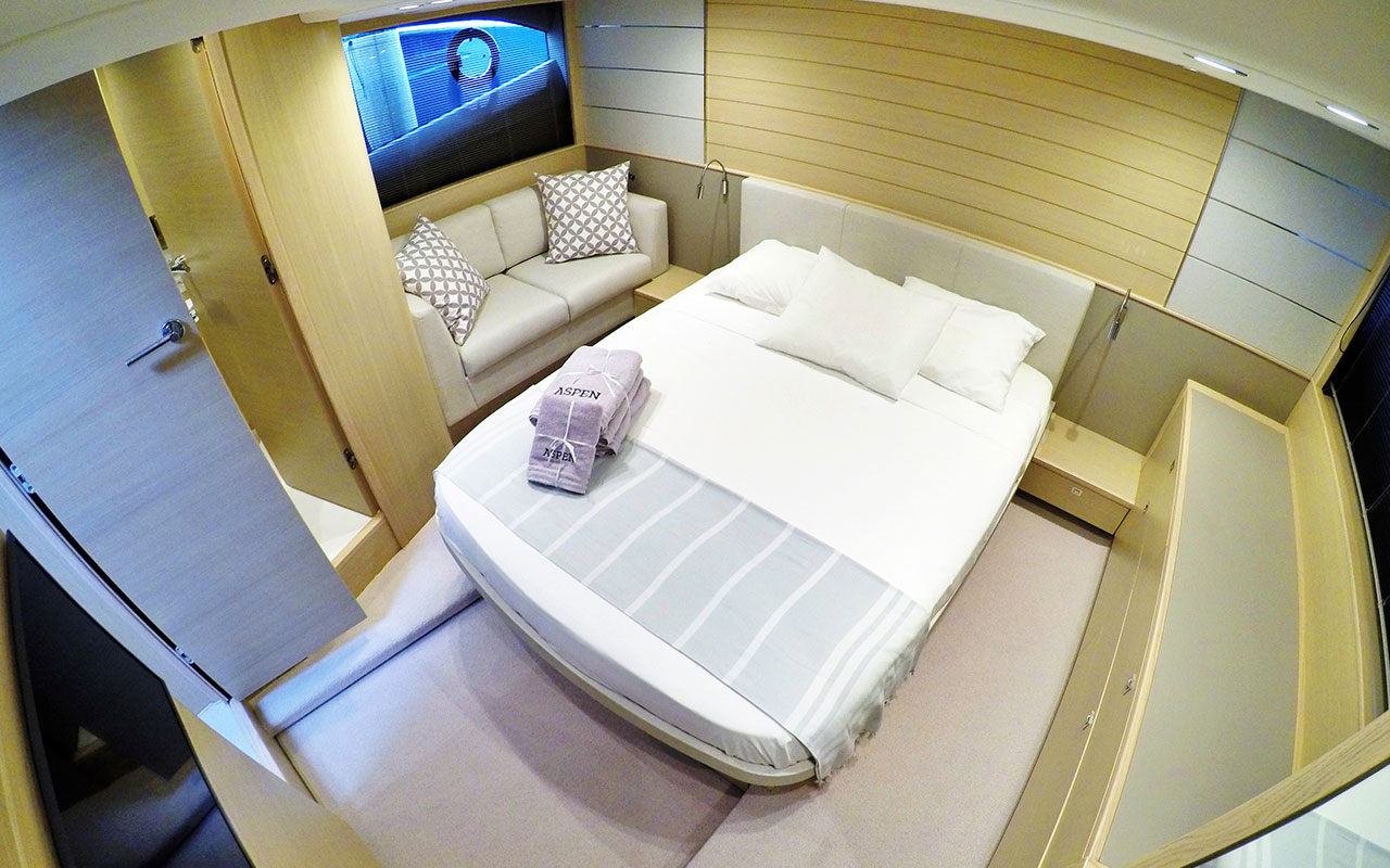 Yacht Charter Ibiza Princess V50 cabin