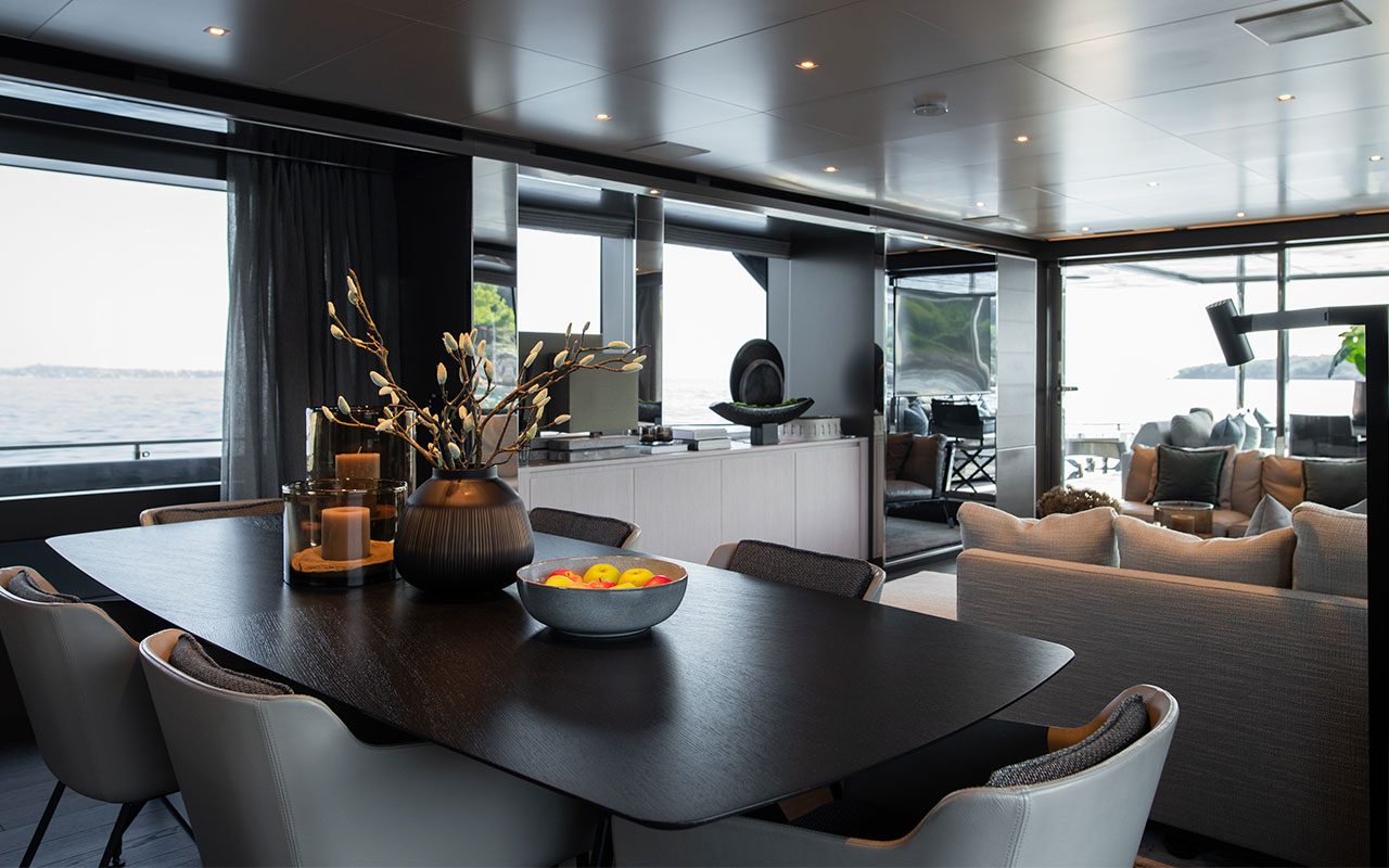 Yacht Charter Ibiza Riva 90 Argo salon dining