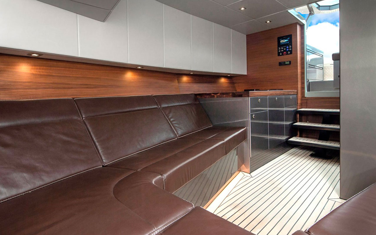 Yacht Charter Ibiza Vanquish VQ 52 cabin