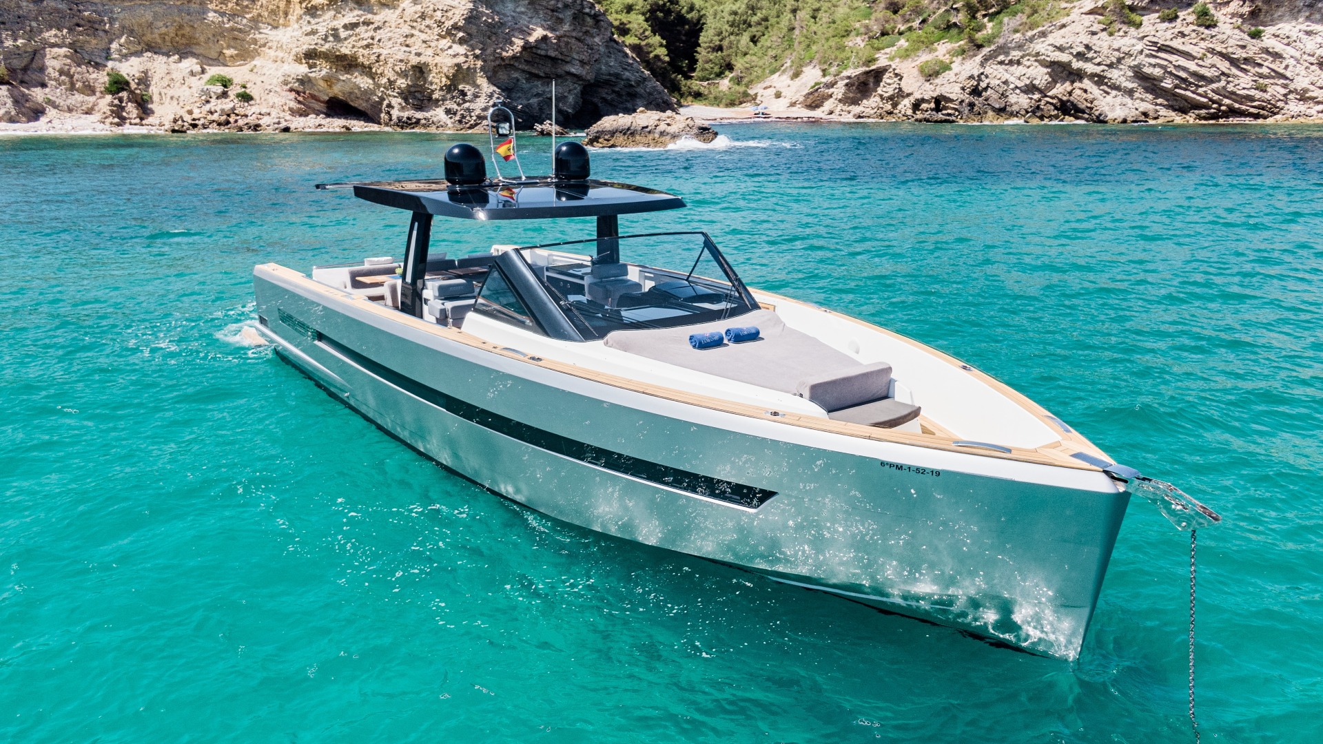 Yacht Charter Ibiza Fjord 52