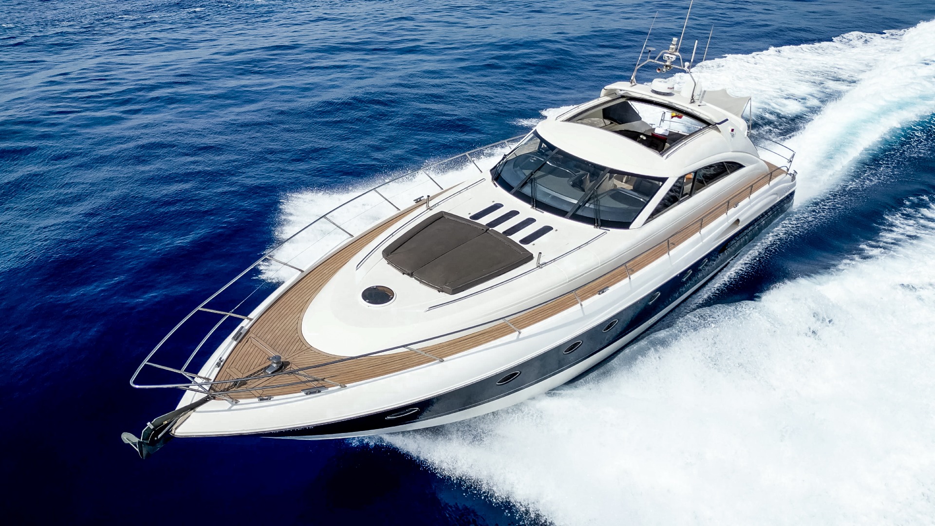 Yacht Charter Ibiza Princess V65