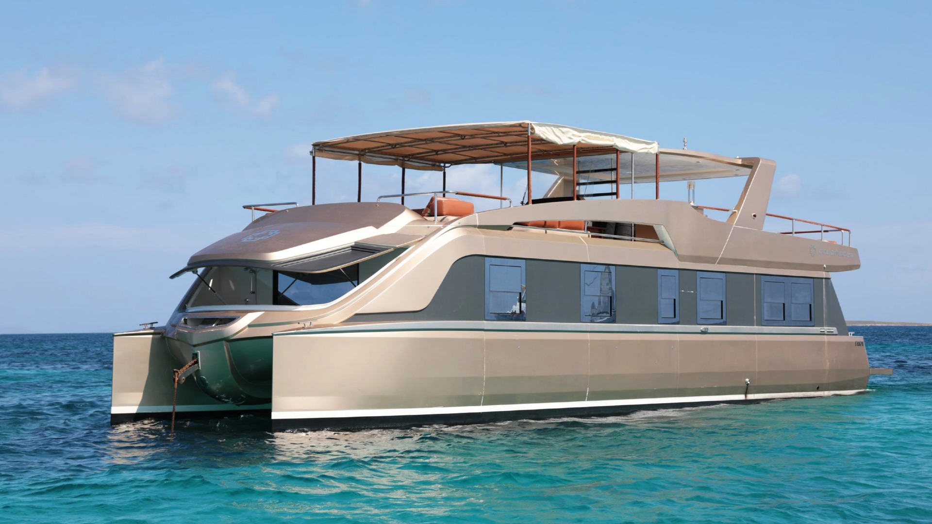 Yacht Charter Ibiza Overblue 64 Goldfinger