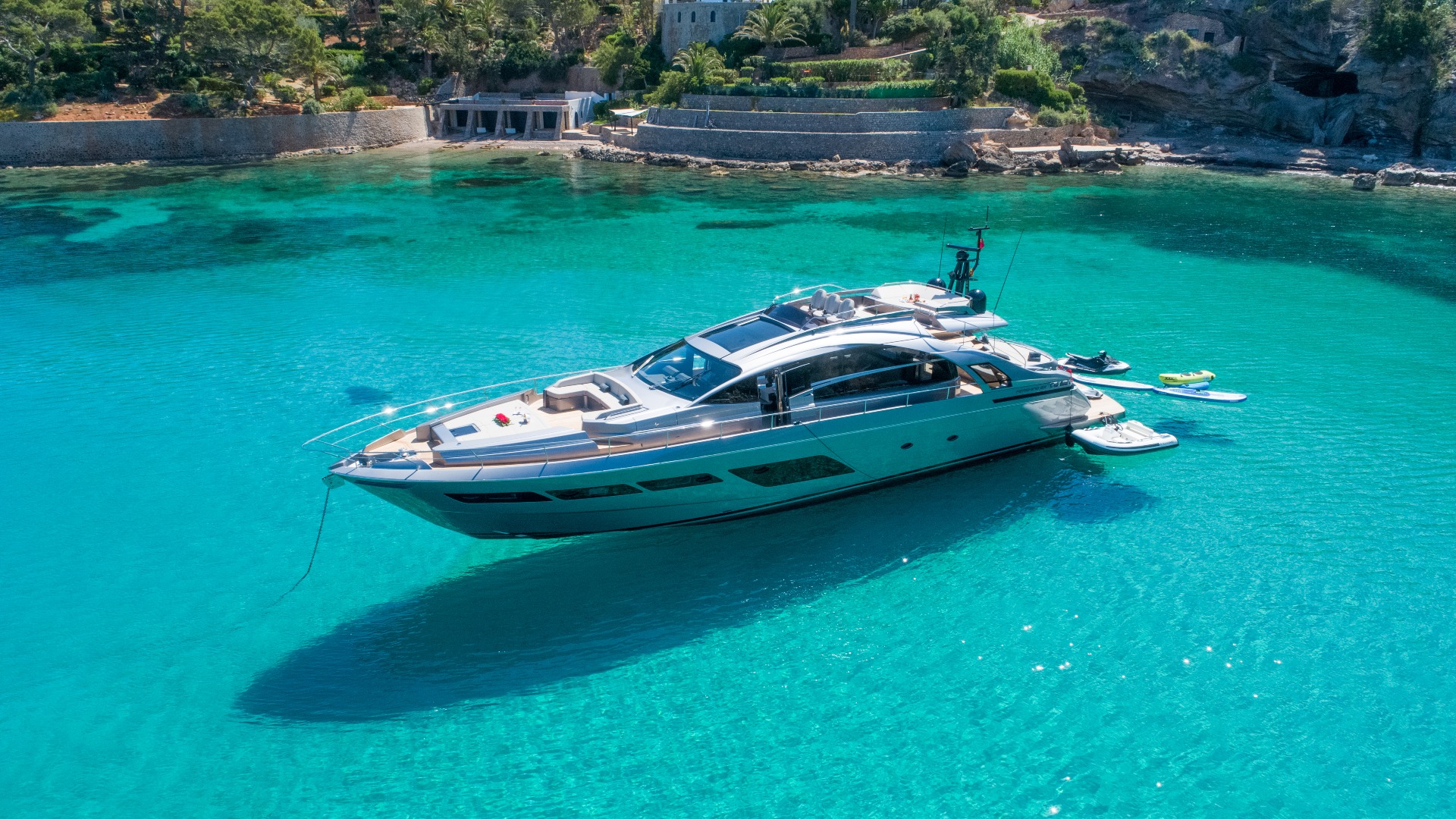 Yacht Charter Ibiza Pershing 8x